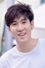 Gunsmile Chanagun Arpornsutinan